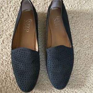 EUC - Franco Sarto, Size 8.5 Black Flat